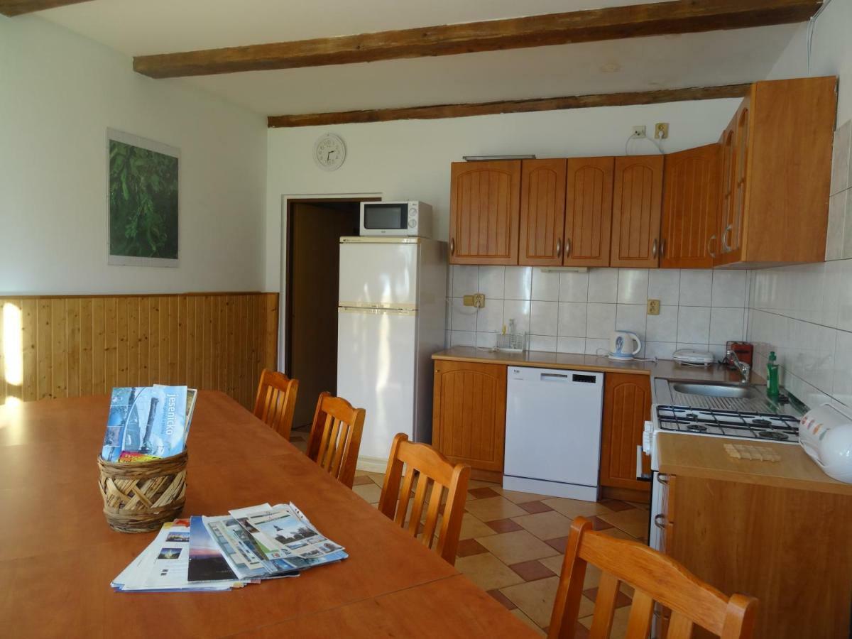 U Nas - Apartman Zajic Vapenna ภายนอก รูปภาพ